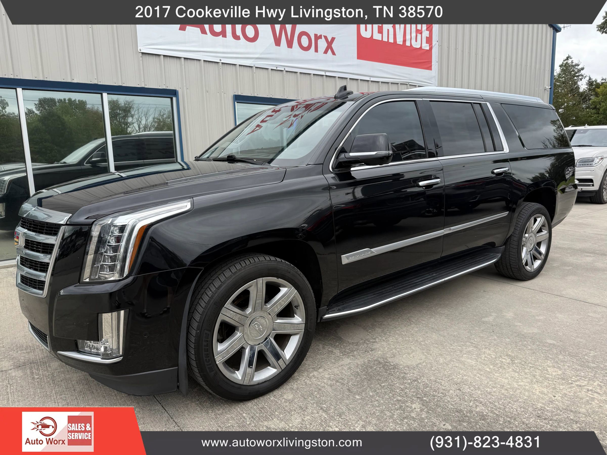 Used 2020 Cadillac Escalade ESV Luxury image 1