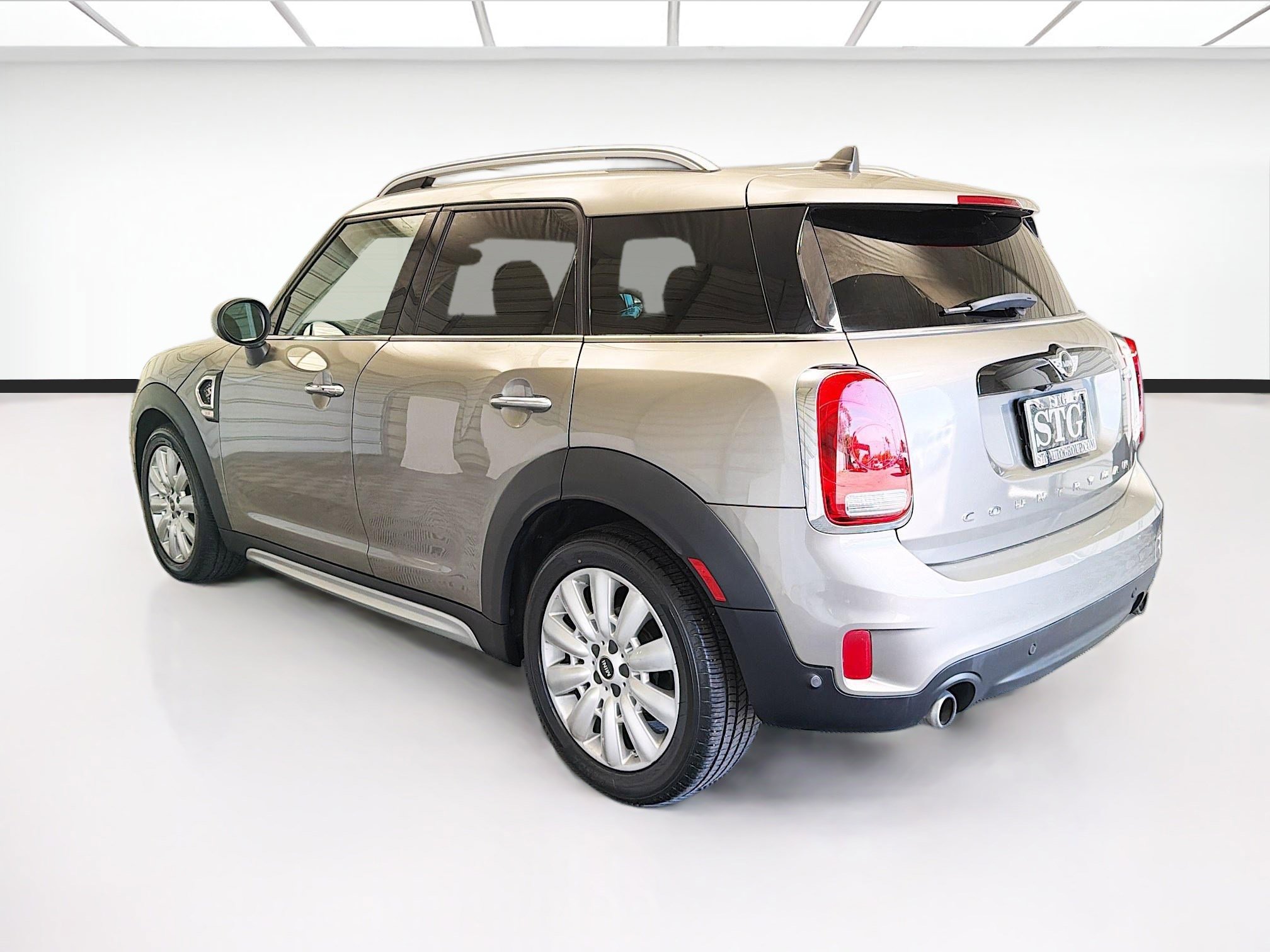 Used 2018 MINI Cooper Countryman S FWD image 6