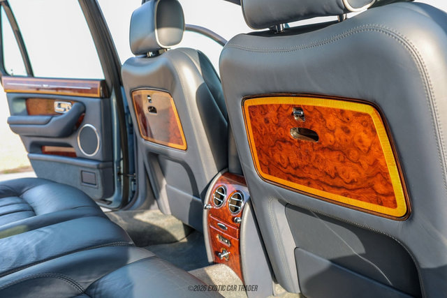 Used 2006 Bentley Arnage R image 32