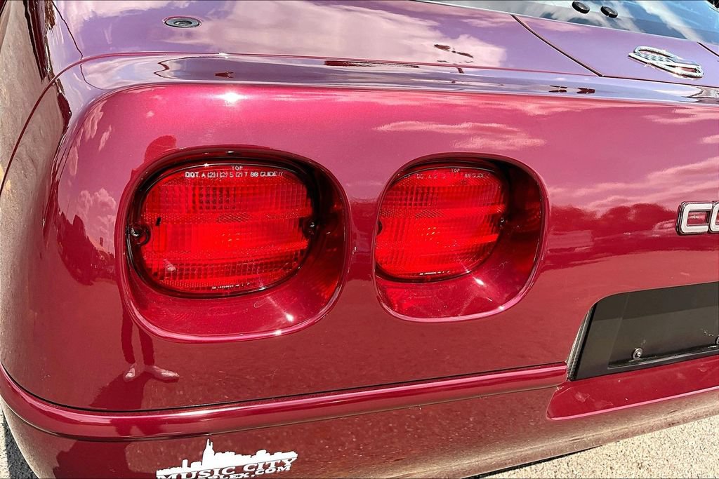 Used 1993 Chevrolet Corvette ZR1 RWD image 23