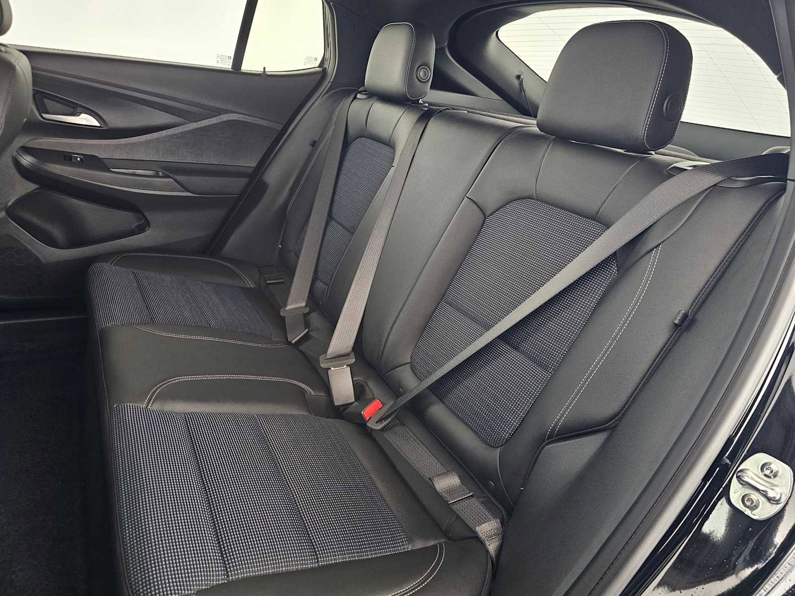 New 2026 Buick Envista Preferred w/ Advanced Safety Package FWD image 17