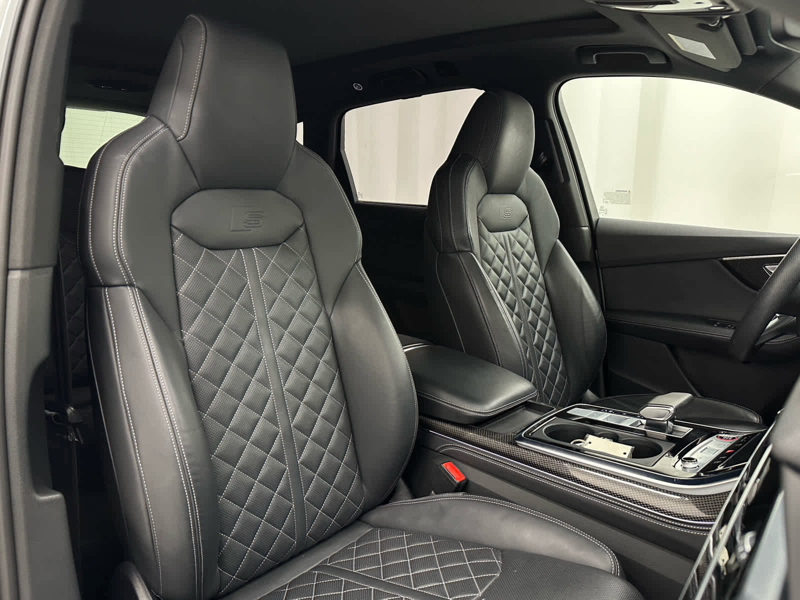 Used 2023 Audi SQ7 Prestige AWD/4WD image 20