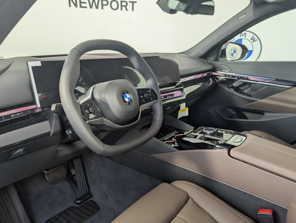 New 2027 BMW 530i xDrive w/ Premium Package AWD/4WD image 11