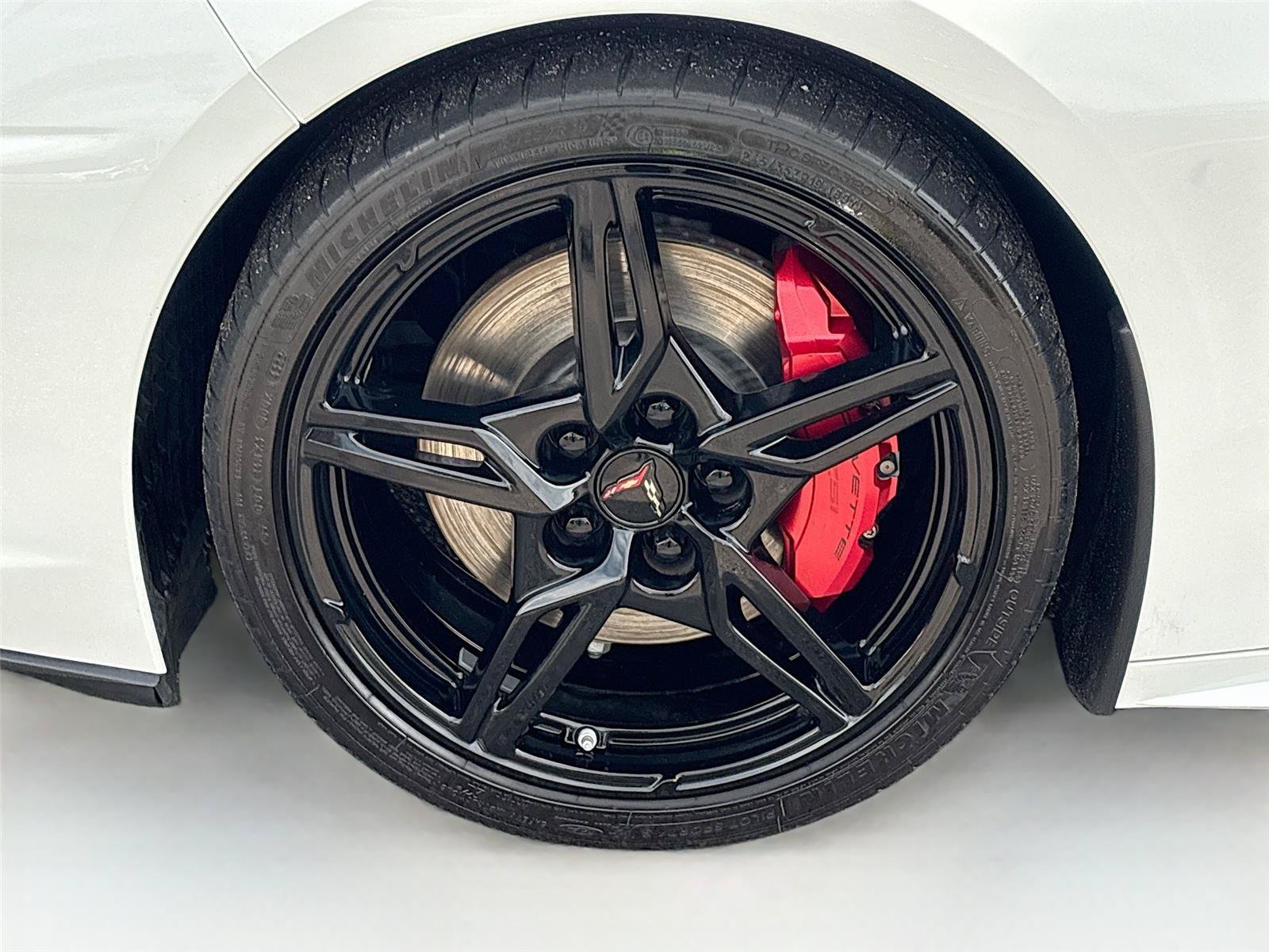 Used 2023 Chevrolet Corvette Stingray Preferred Cpe w/ Z51 Performance Package RWD image 27