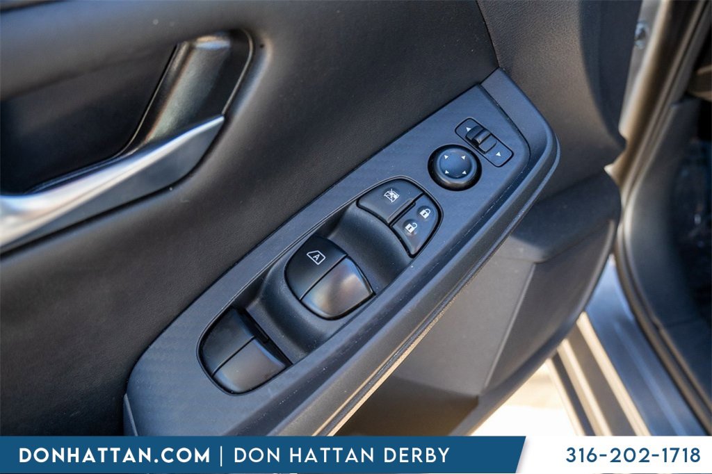 Used 2024 Nissan Sentra SV image 15