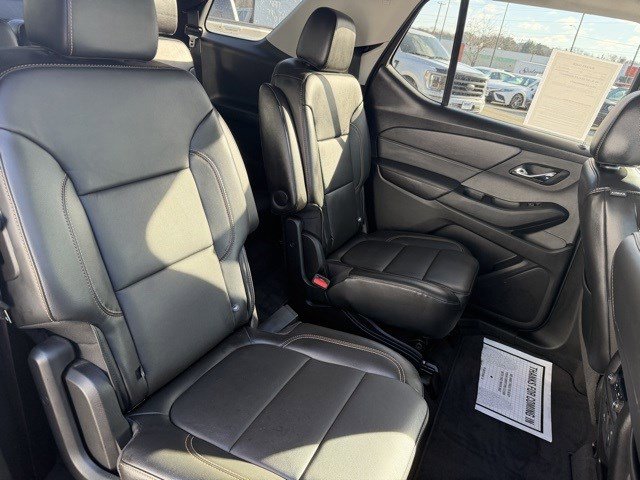 Used 2019 Chevrolet Traverse LT w/ LT Premium Package image 24