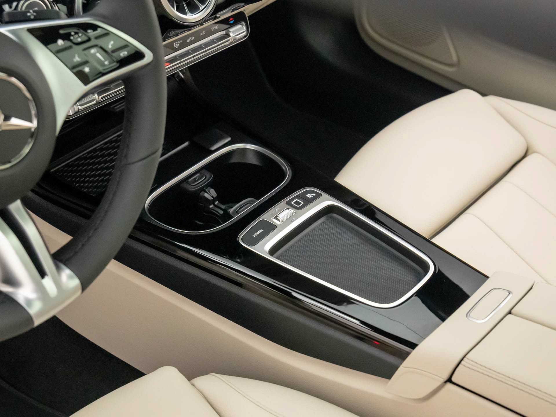 New 2026 Mercedes-Benz CLA 250 4MATIC image 11