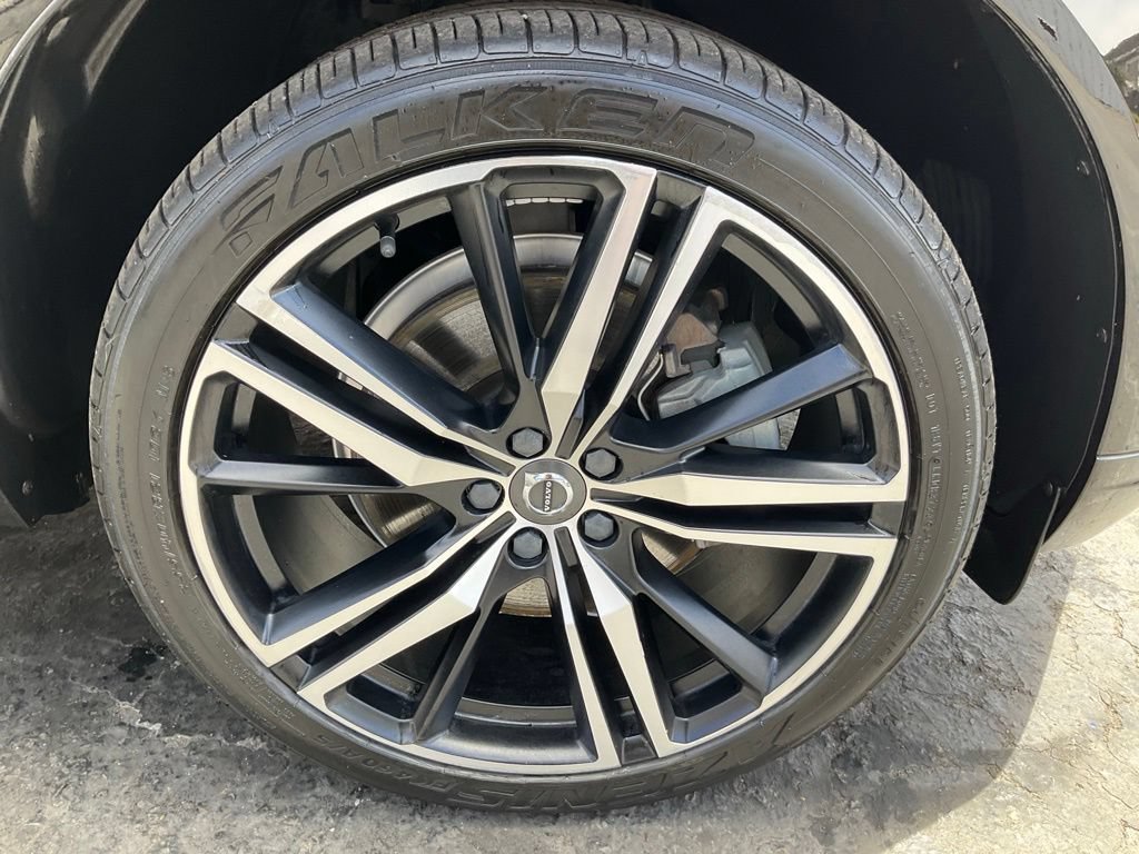 Used 2021 Volvo XC60 T8 R-Design w/ Advanced Package AWD/4WD image 77