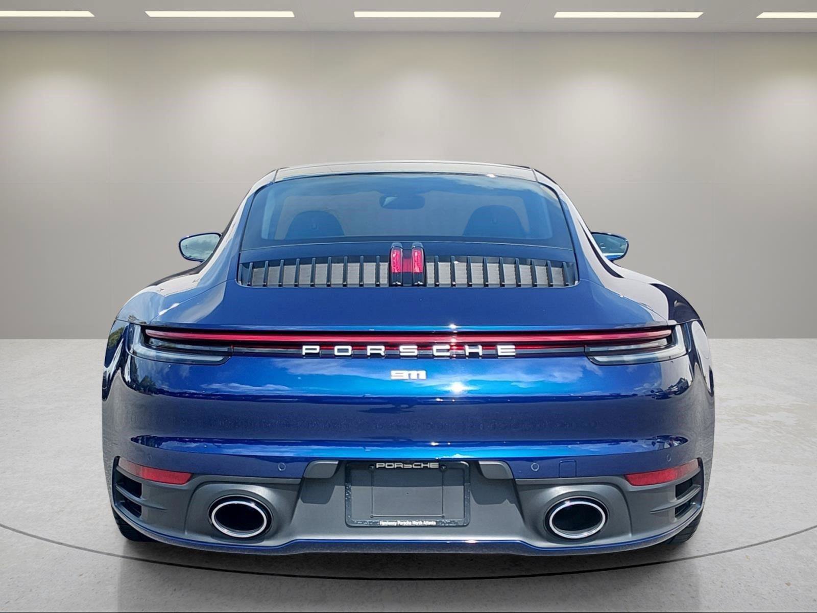 Used 2020 Porsche 911 Carrera RWD image 4