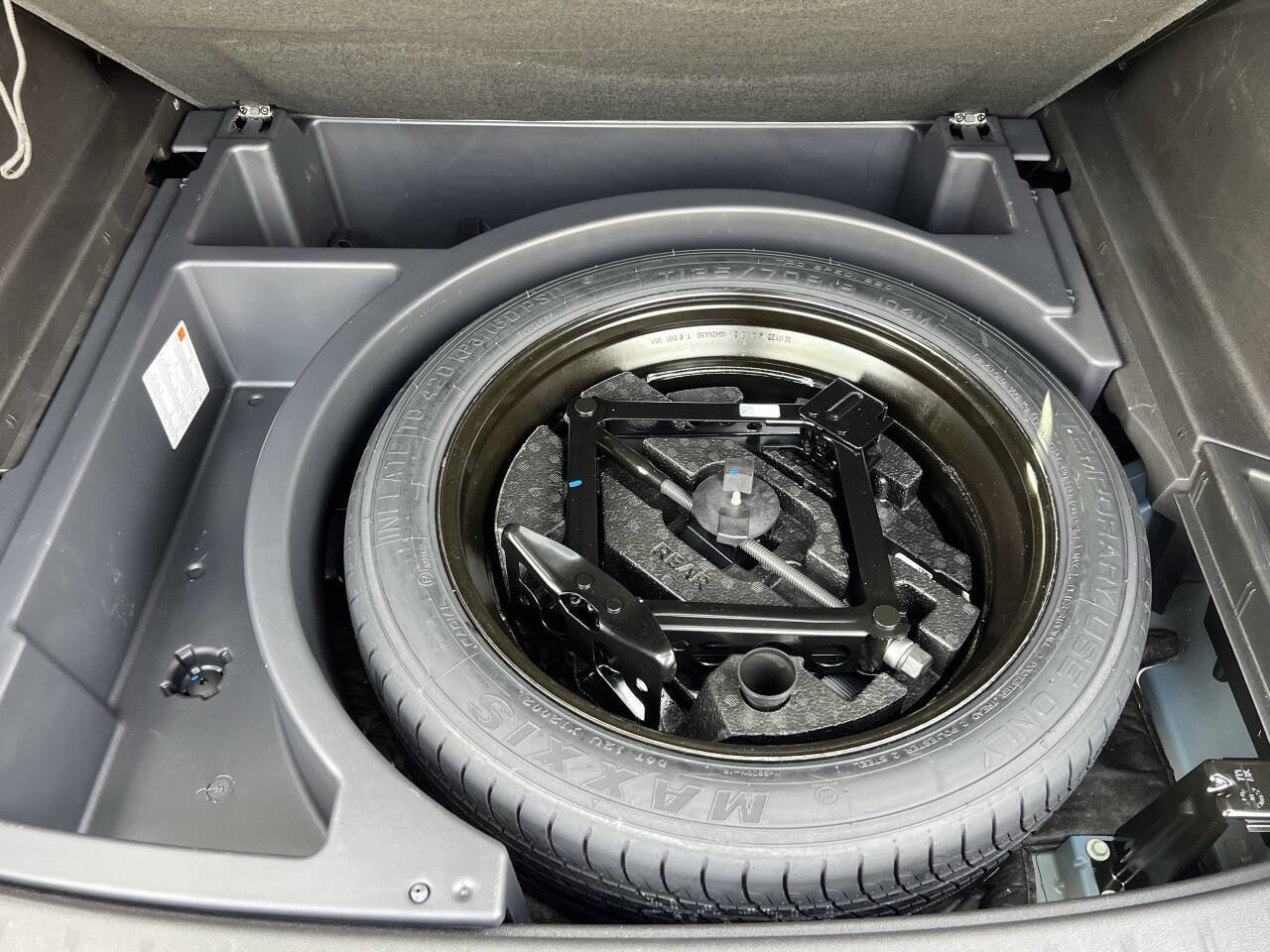 Used 2024 Chevrolet Blazer LT w/ Convenience Package image 27