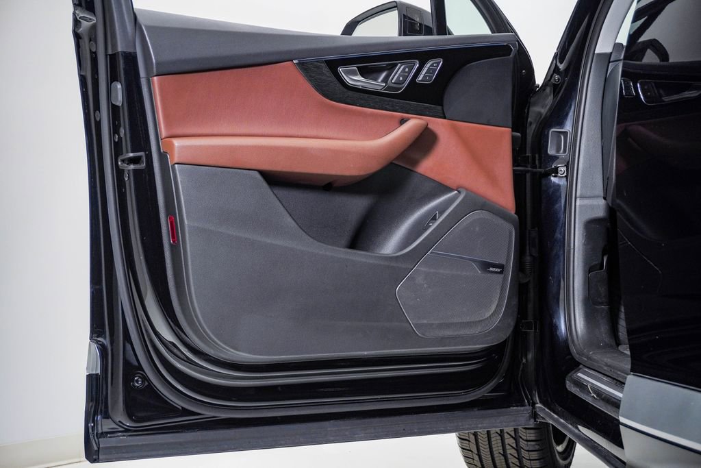 Used 2019 Audi Q7 3.0T Premium Plus w/ Premium Plus Package AWD/4WD image 26