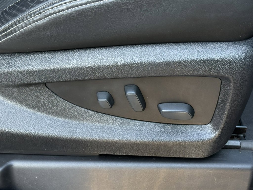 Used 2018 GMC Yukon XL Denali w/ Denali Ultimate Package image 41