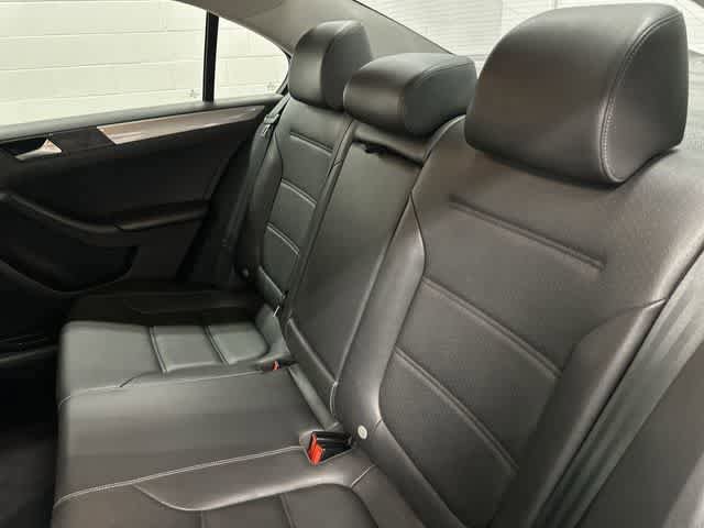 Used 2018 Volkswagen Jetta Wolfsburg Edition FWD image 14