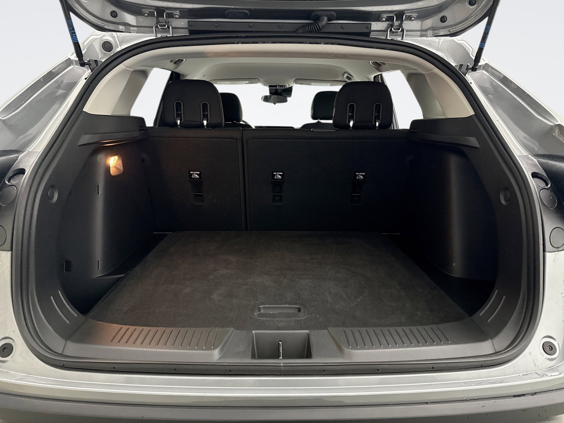 Used 2024 Chevrolet Trax LS w/ Driver Confidence Package image 18