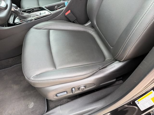 Used 2024 Buick Encore GX Sport Touring w/ Comfort Package AWD/4WD image 20