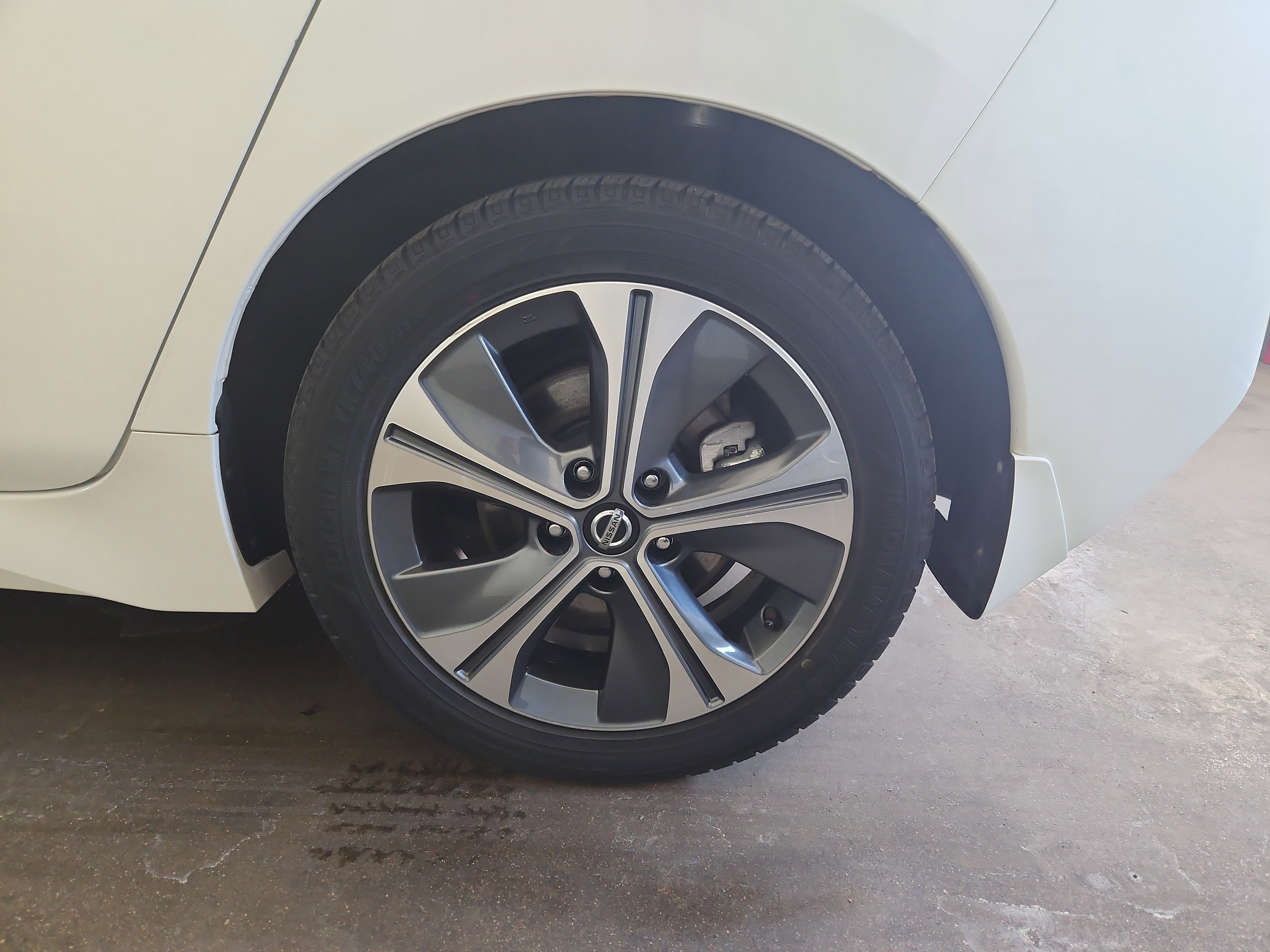 Used 2019 Nissan Leaf SV w/ SV Technology Package image 22