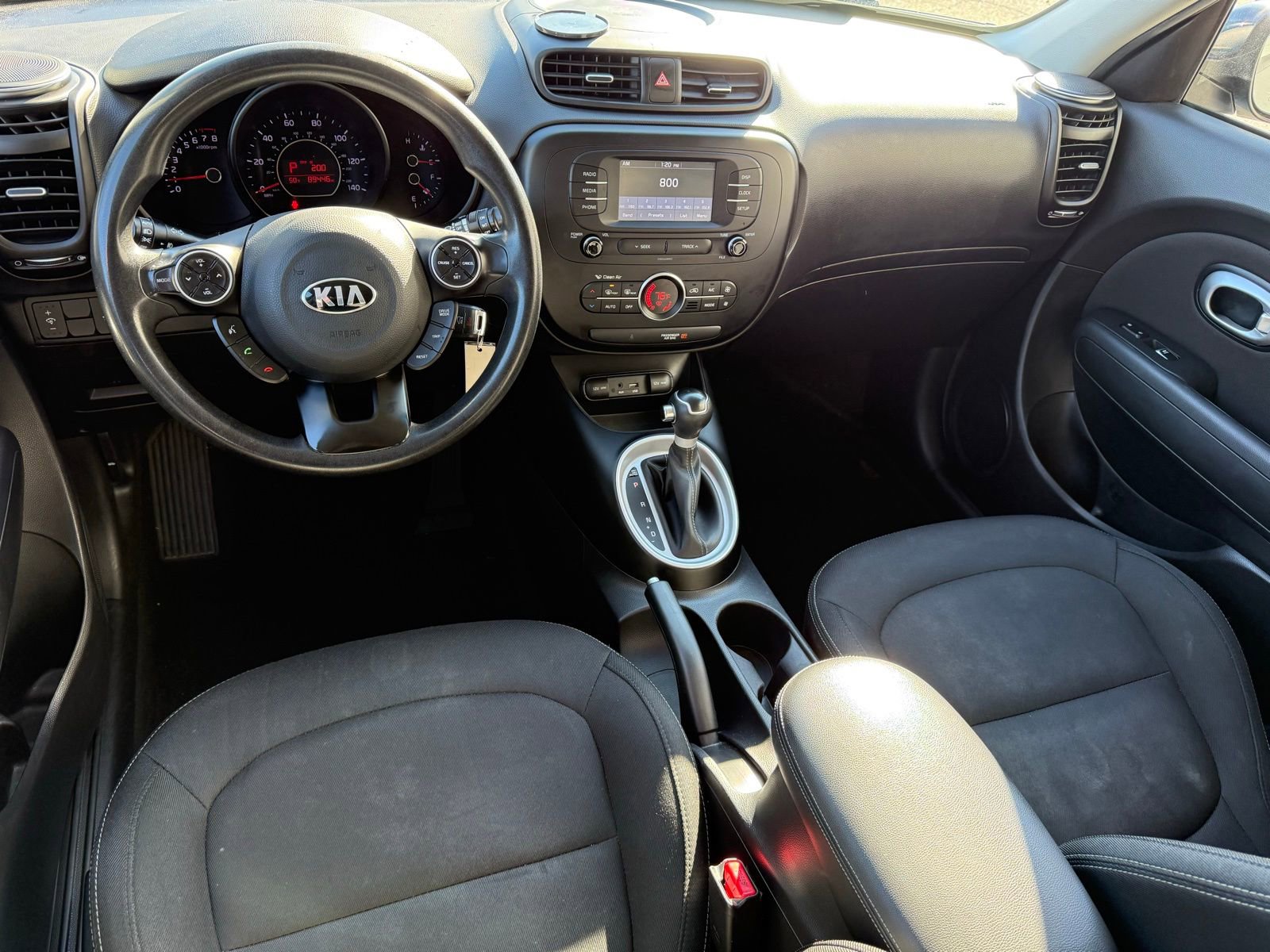 Used 2017 Kia Soul + image 16