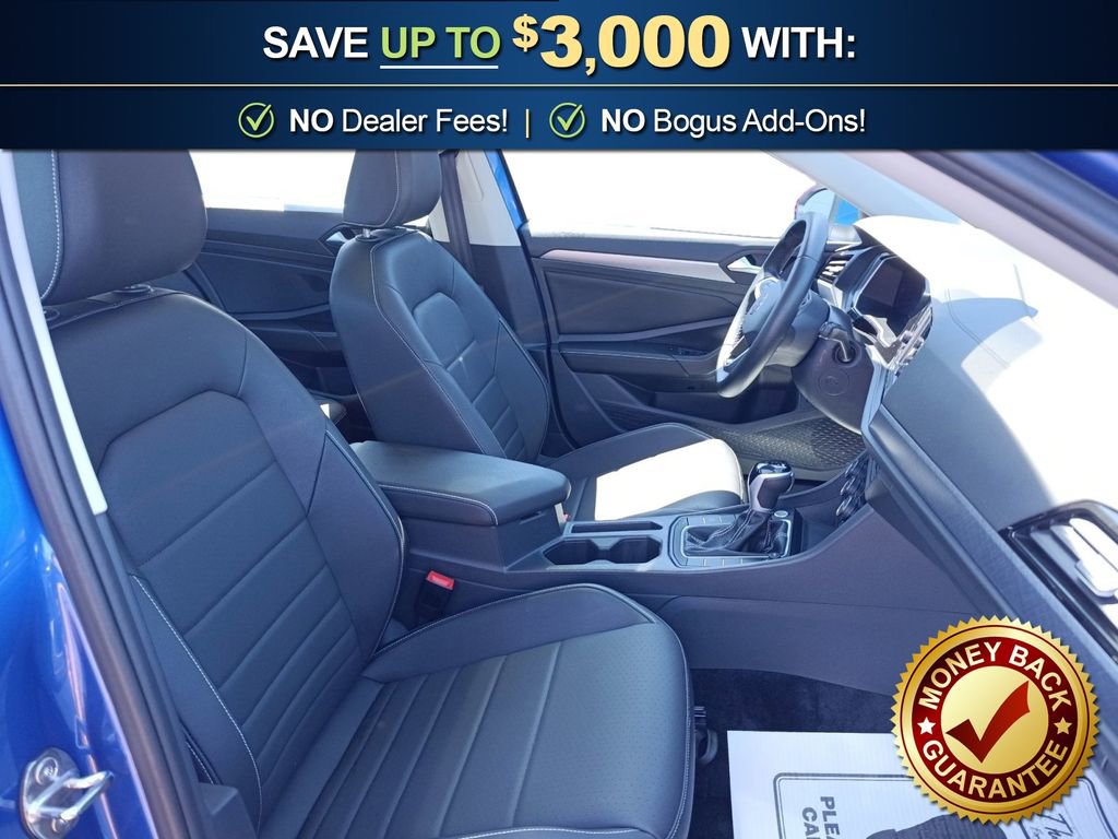 Used 2024 Volkswagen Jetta SE w/ Panoramic Sunroof Package image 21
