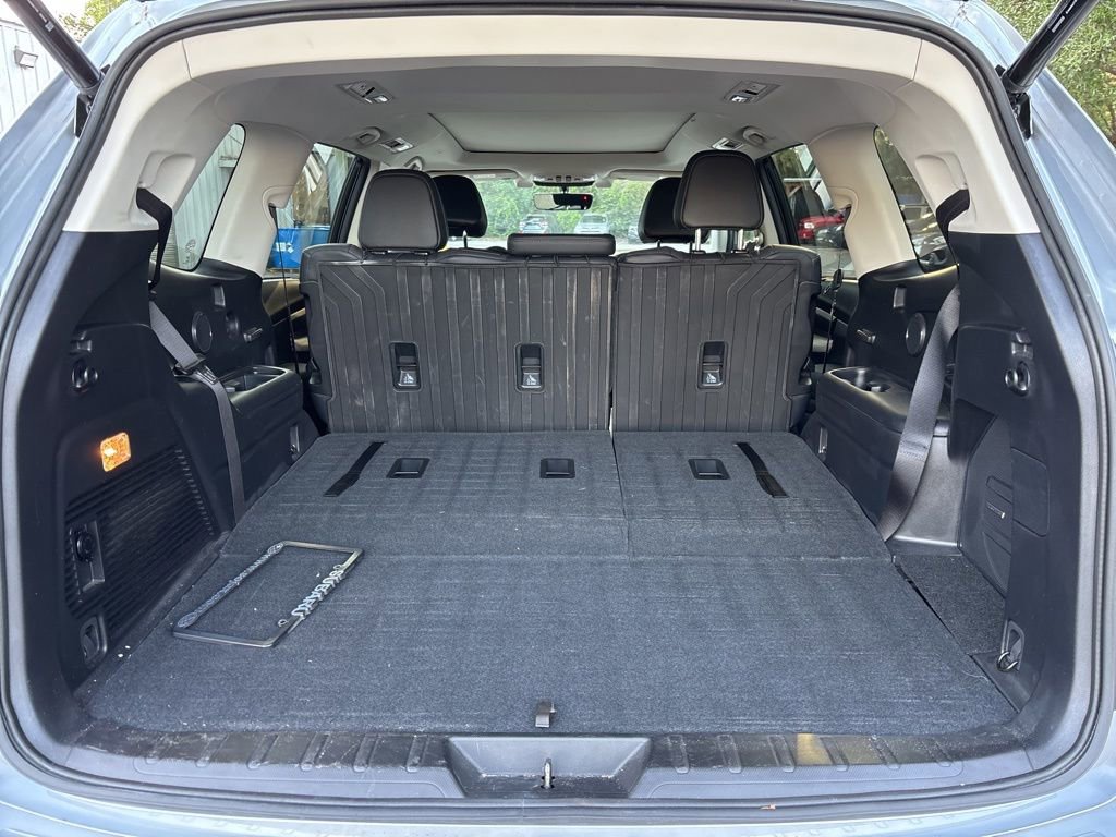 Certified 2022 Subaru Ascent Limited w/ Technology Package image 30