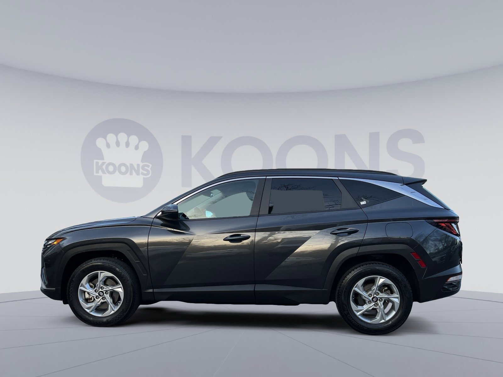 Used 2023 Hyundai Tucson SEL image 2