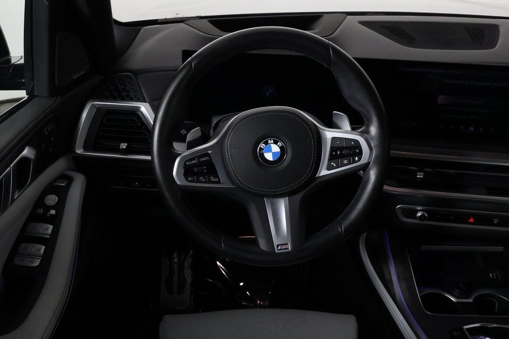 Used 2024 BMW X7 xDrive40i w/ Executive Package AWD/4WD image 7