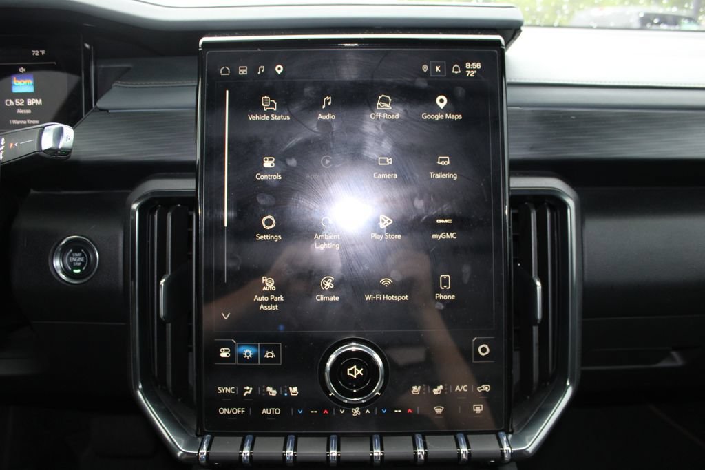 Used 2026 GMC Acadia AT4 w/ Super Cruise Package AWD/4WD image 2