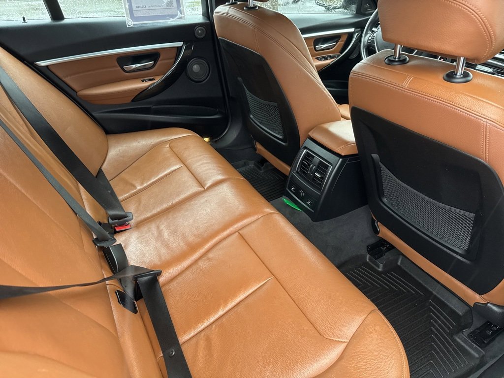 Used 2017 BMW 330i xDrive Wagon w/ Premium Package image 23