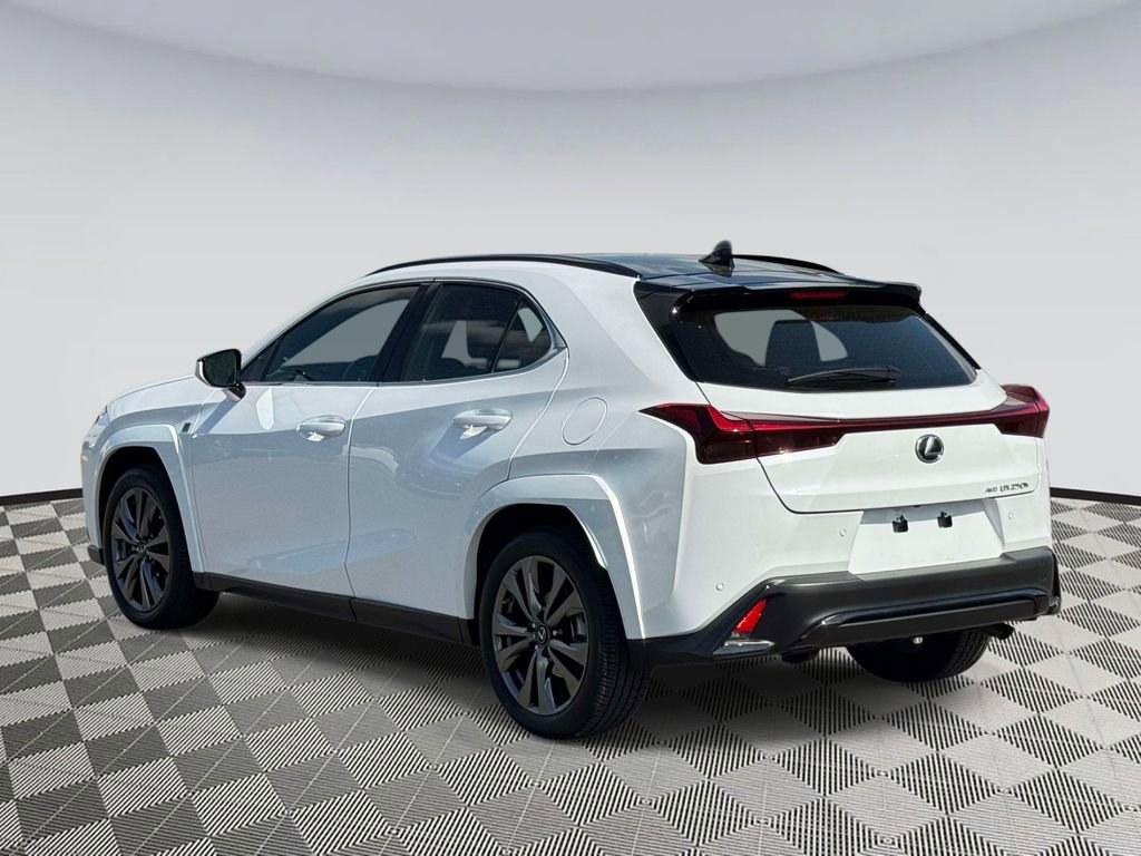Used 2024 Lexus UX 250h F Sport image 4