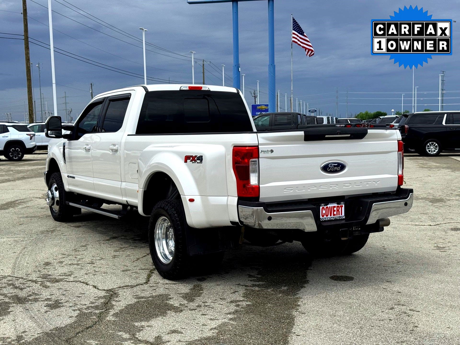 Used 2017 Ford F350 Lariat w/ Lariat Ultimate Package image 9