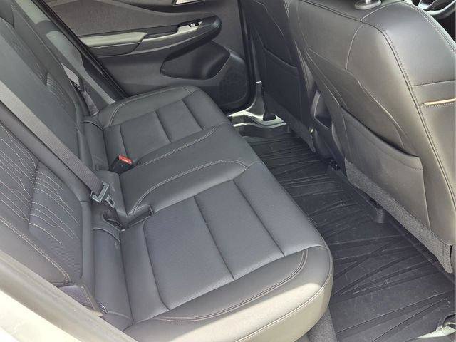 Used 2025 Buick Envista Avenir FWD image 17