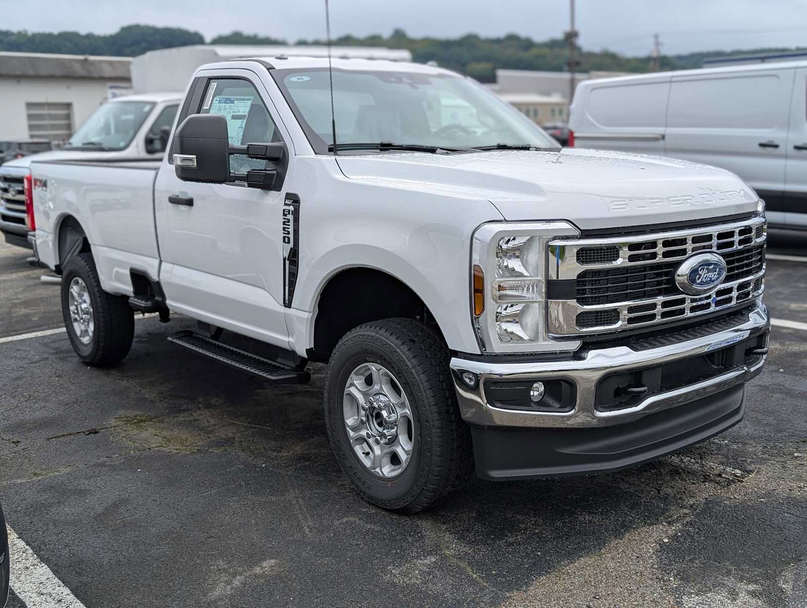 New 2026 Ford F250 XLT w/ FX4 Off-Road Package AWD/4WD image 1