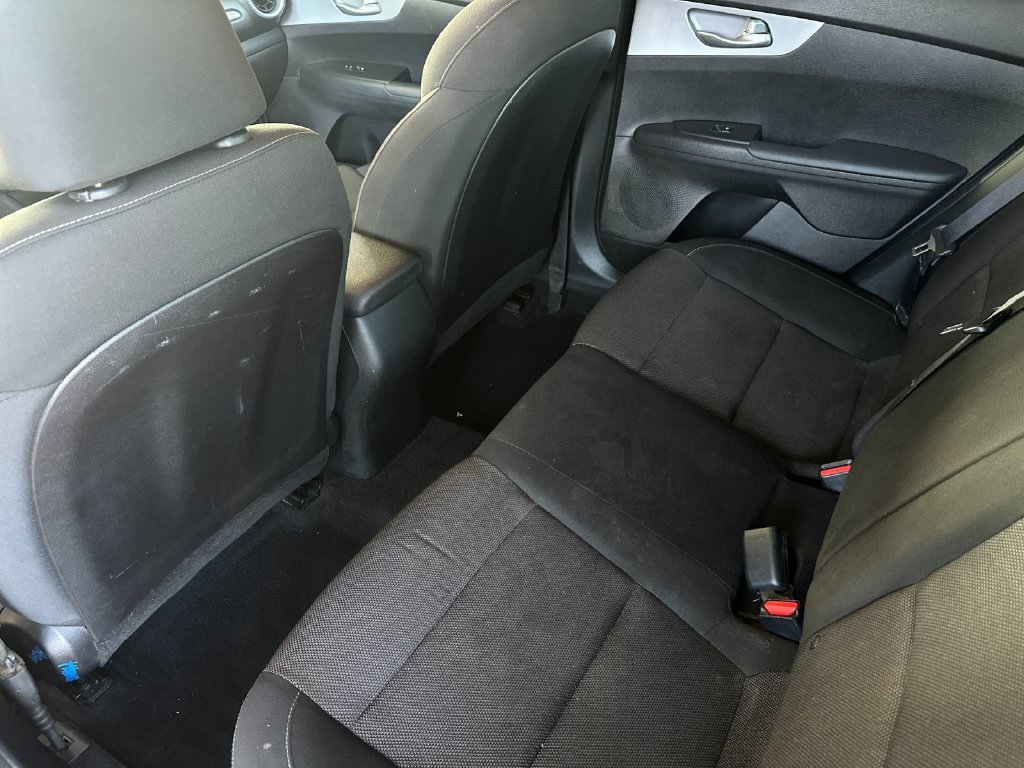 Used 2024 Kia Forte LXS FWD image 11