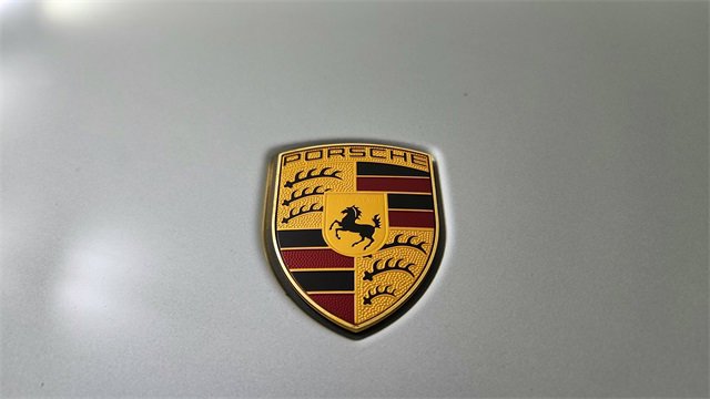 Used 2023 Porsche Panamera Platinum Edition image 16