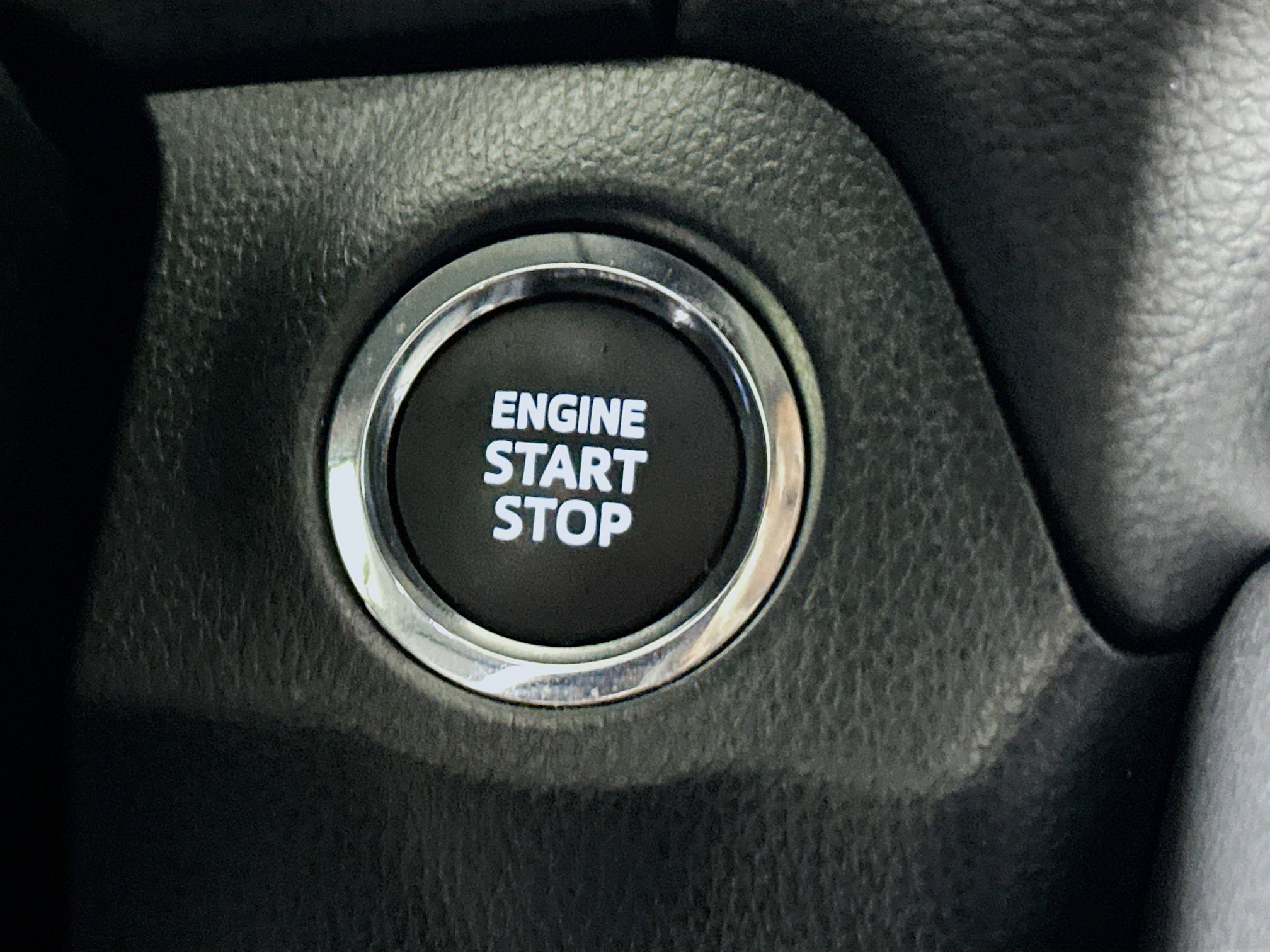 Used 2024 Toyota RAV4 XLE FWD image 20