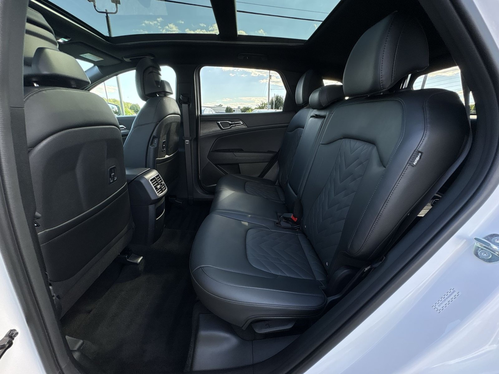 Used 2025 Kia Sportage X-Pro Prestige AWD/4WD image 25
