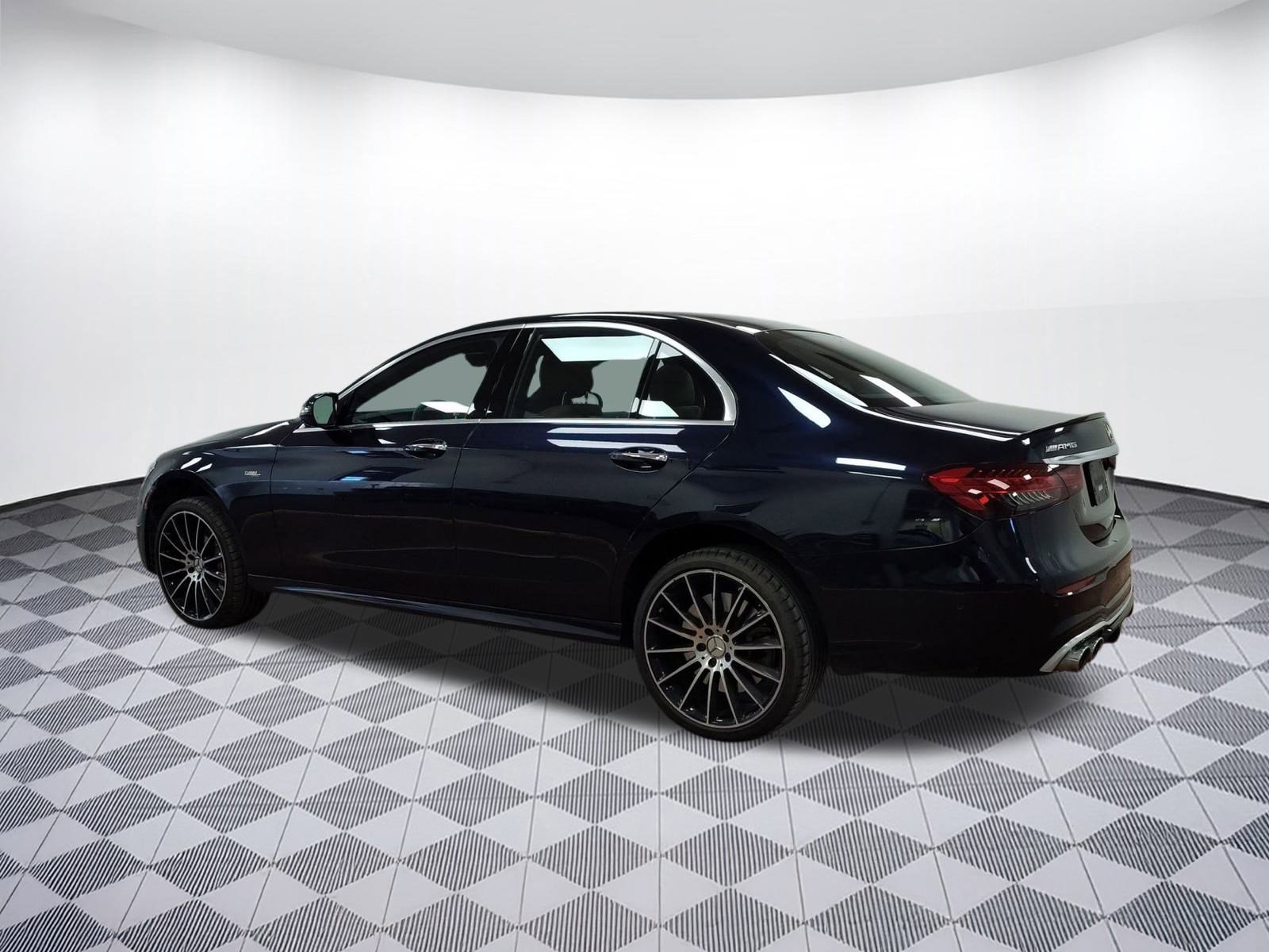 Used 2022 Mercedes-Benz E 53 AMG 4MATIC Sedan image 3