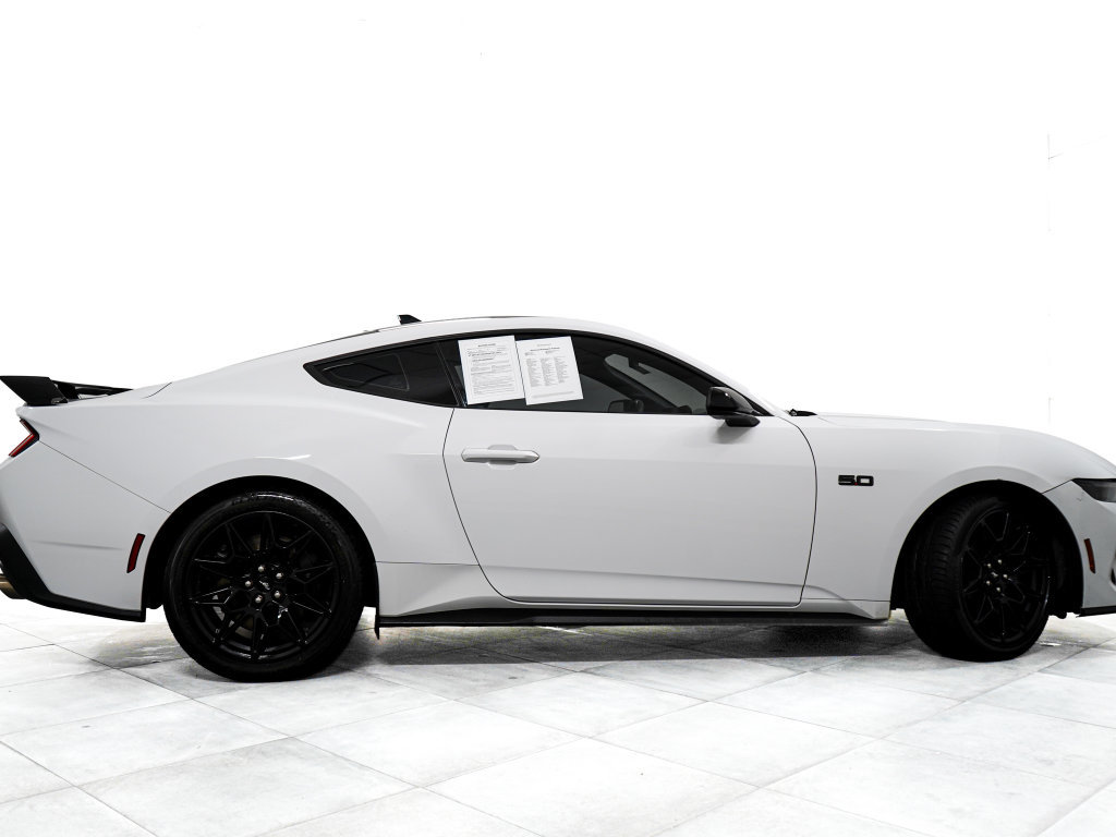 Used 2024 Ford Mustang GT Premium w/ GT Performance Package RWD image 7
