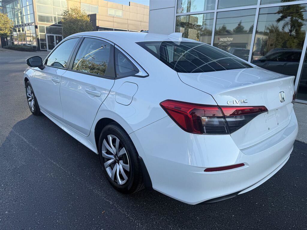 Used 2022 Honda Civic LX image 9