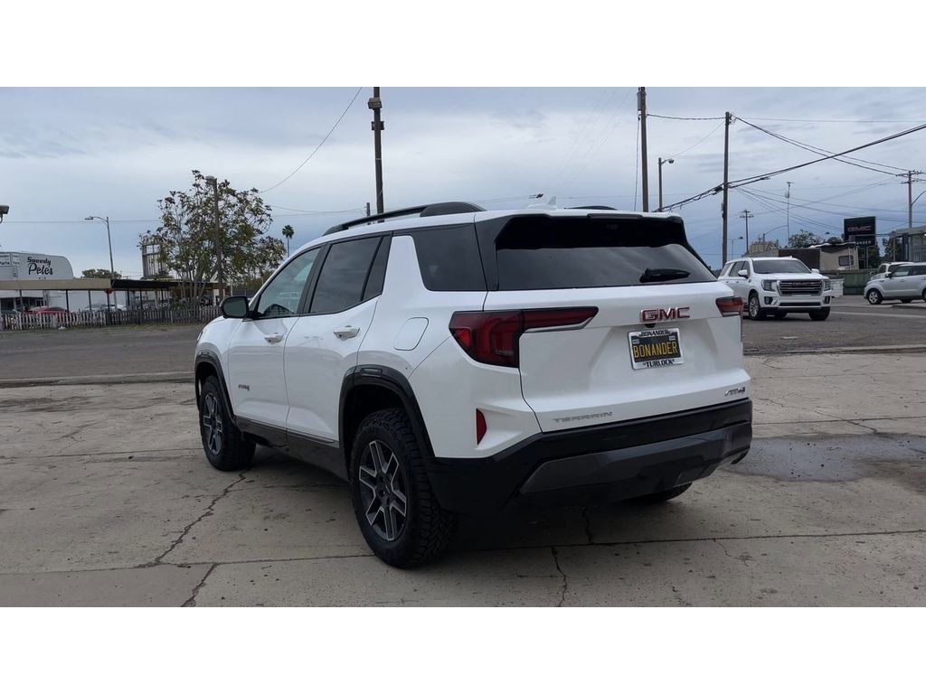 New 2026 GMC Terrain AT4 w/ Convenience Package III image 9