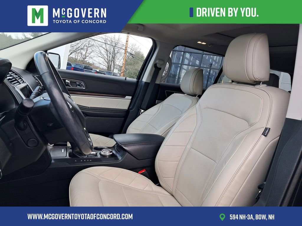 Used 2019 Ford Explorer Limited w/ Limited Luxury Package AWD/4WD image 15