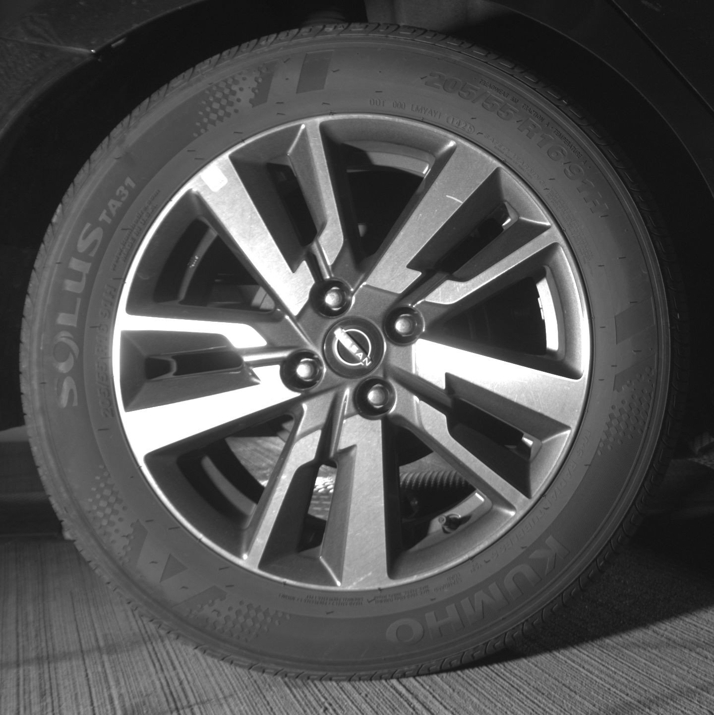 Used 2025 Nissan Versa SV image 15