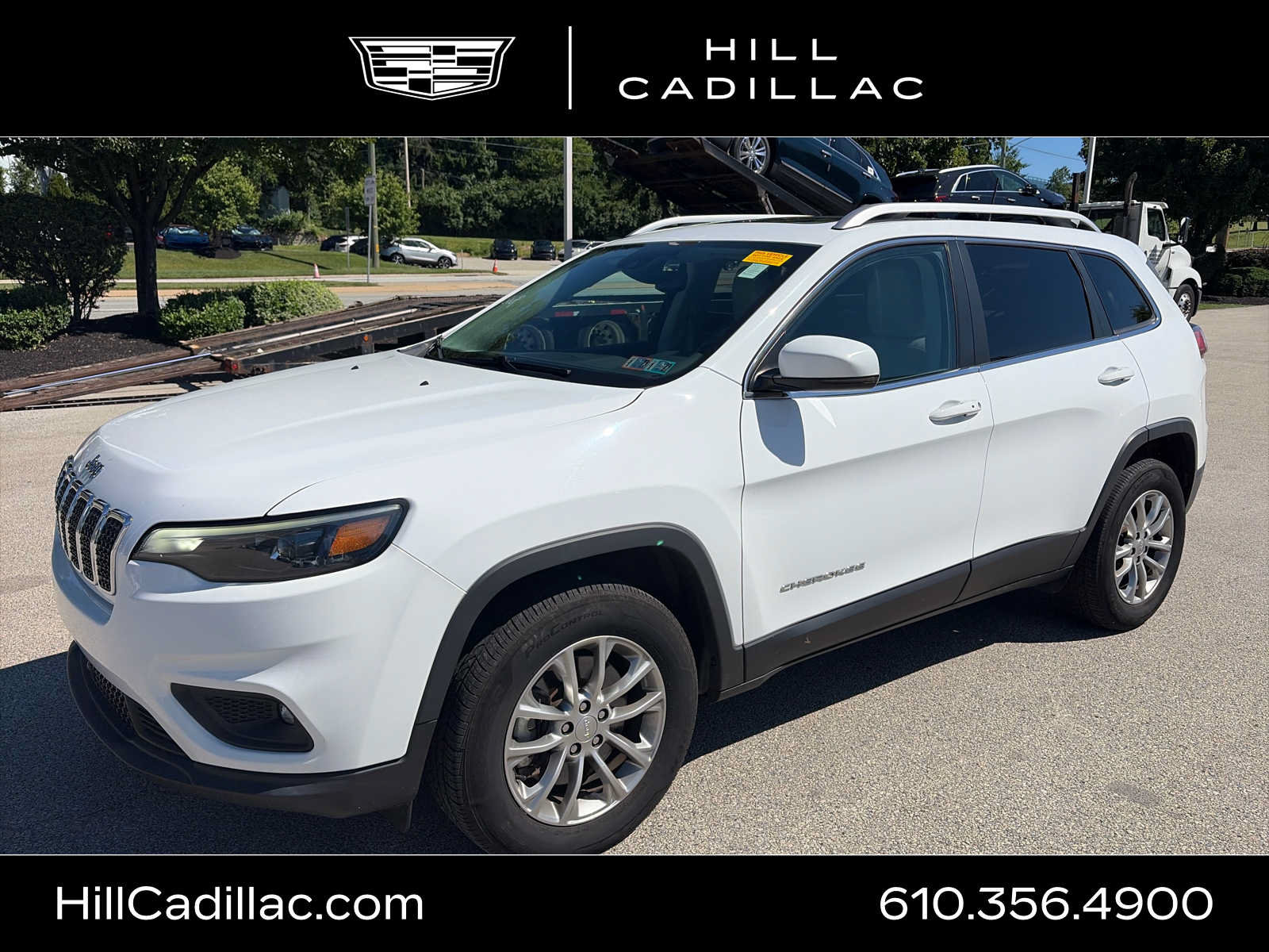 Used 2021 Jeep Cherokee Latitude Lux w/ Sun & Sound Group AWD/4WD image 1