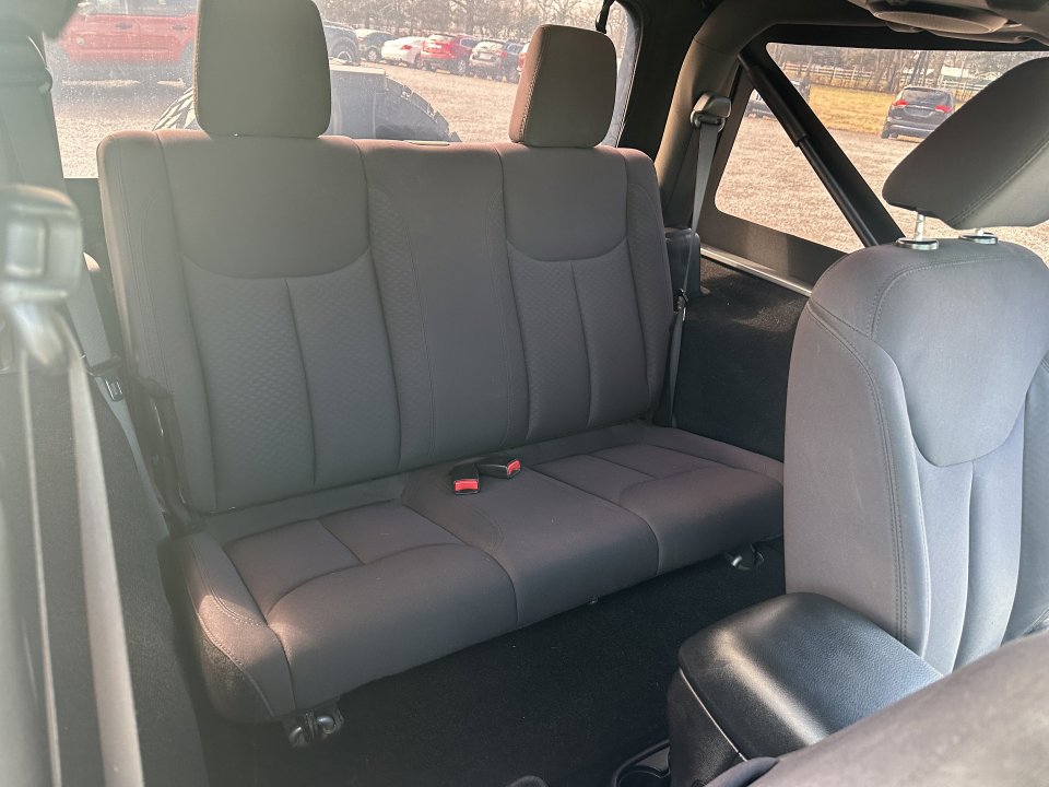 Used 2014 Jeep Wrangler Sport w/ Connectivity Group image 18