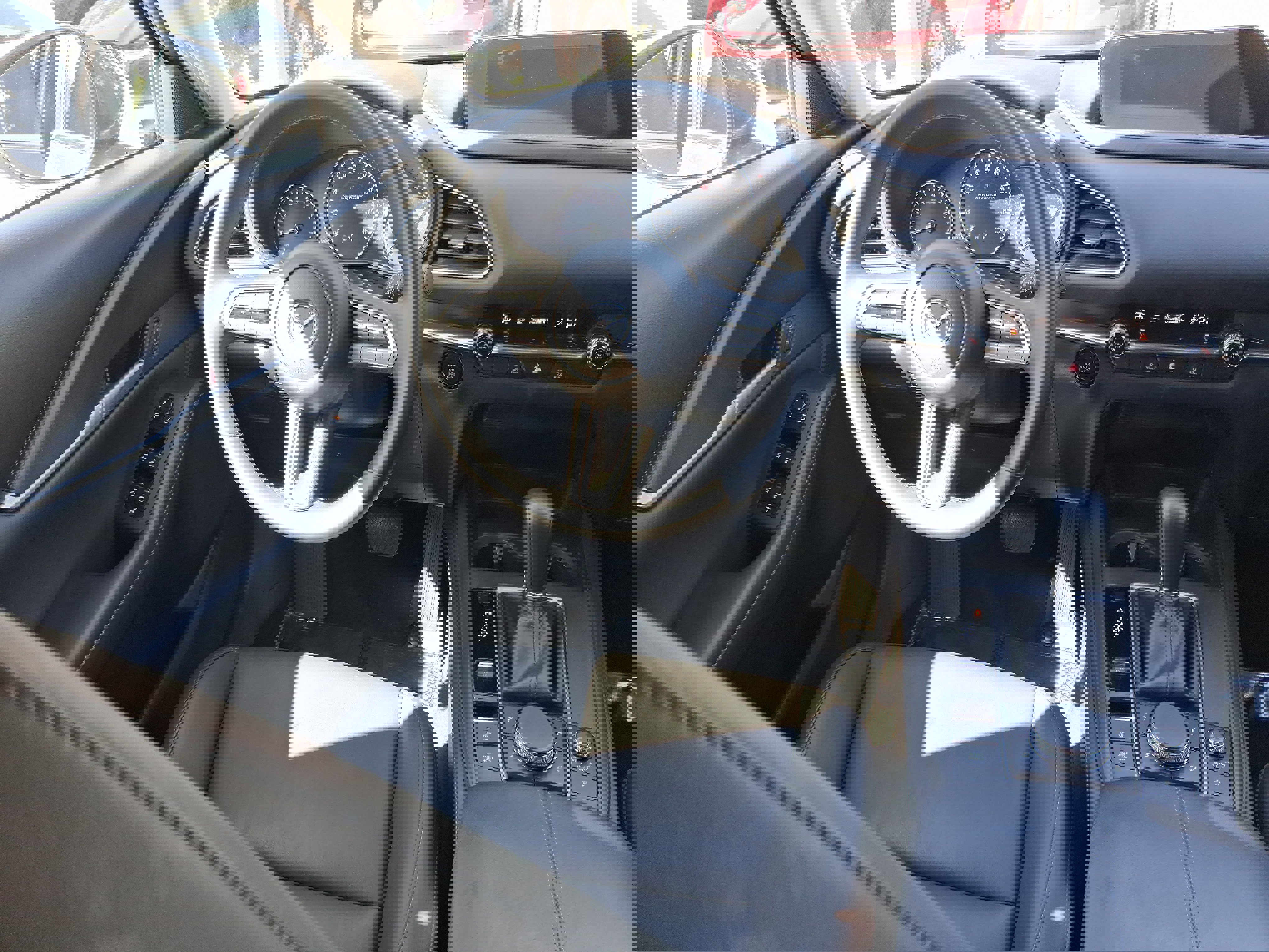 Used 2023 MAZDA CX-30 AWD 2.5 S w/ Select Package image 9