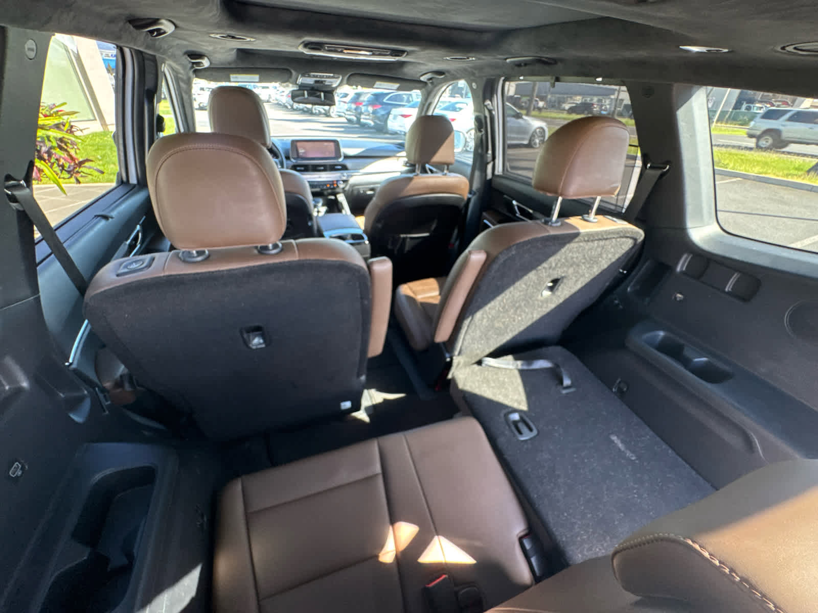Used 2022 Kia Telluride SX w/ SX Prestige Package AWD/4WD image 24