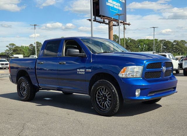 Used 2018 RAM 1500 Express w/ Express Value Package AWD/4WD image 4