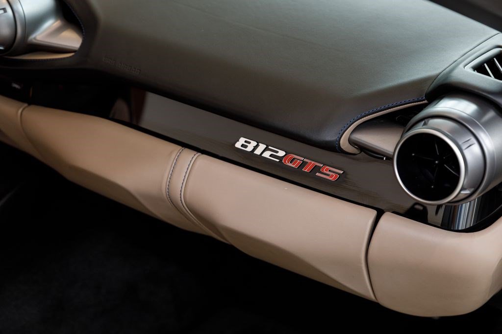 Used 2022 Ferrari 812 GTS RWD image 25