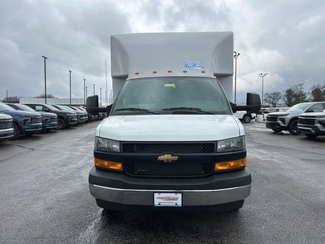 New 2026 Chevrolet Express 4500 w/ Power Convenience Package RWD image 8