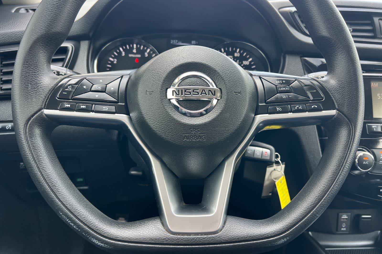 Used 2017 Nissan Rogue S FWD image 26