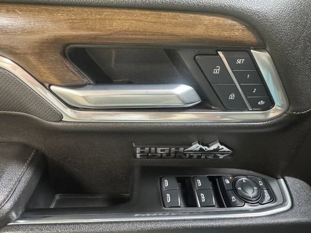 Used 2025 Chevrolet Silverado 1500 High Country w/ High Country Premium Package image 17